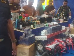 Barang Hasil Penindakan Bea Cukai Senilai Rp 5,3 Miliar Di Musnahkan Dengan Cara Dibakar TPA Ganet