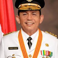 Gubernur Kepri Diminta Copot Dua Pejabat Diskominfo Jarang Masuk Kantor