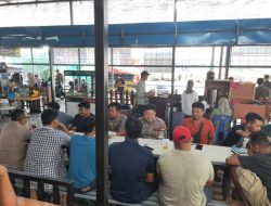 Lewat Jumat Curhat, Polsek KKP Batam Ajak Masyarakat Pelabuhan Jaga Kamtibmas