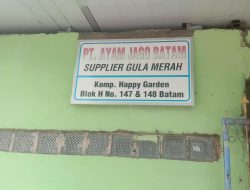 Tim 10 Media Gabungan Syber Rajawali Temukan Gudang Supplier Gula Merah Di Batam Diduga Lakukan Pengemasan Ulang 